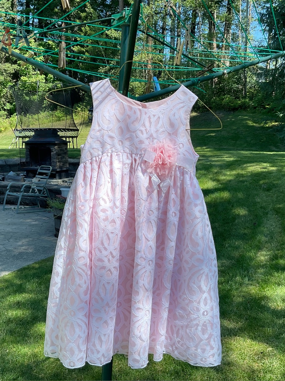 Sleeveless Pink Lace Flower-Accent Formal Dress for Girls